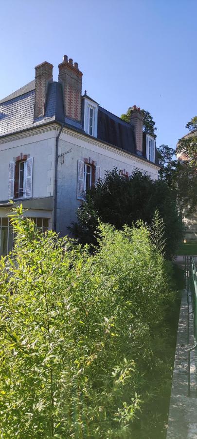 Bed and Breakfast Au N°1 à Bourges Extérieur photo